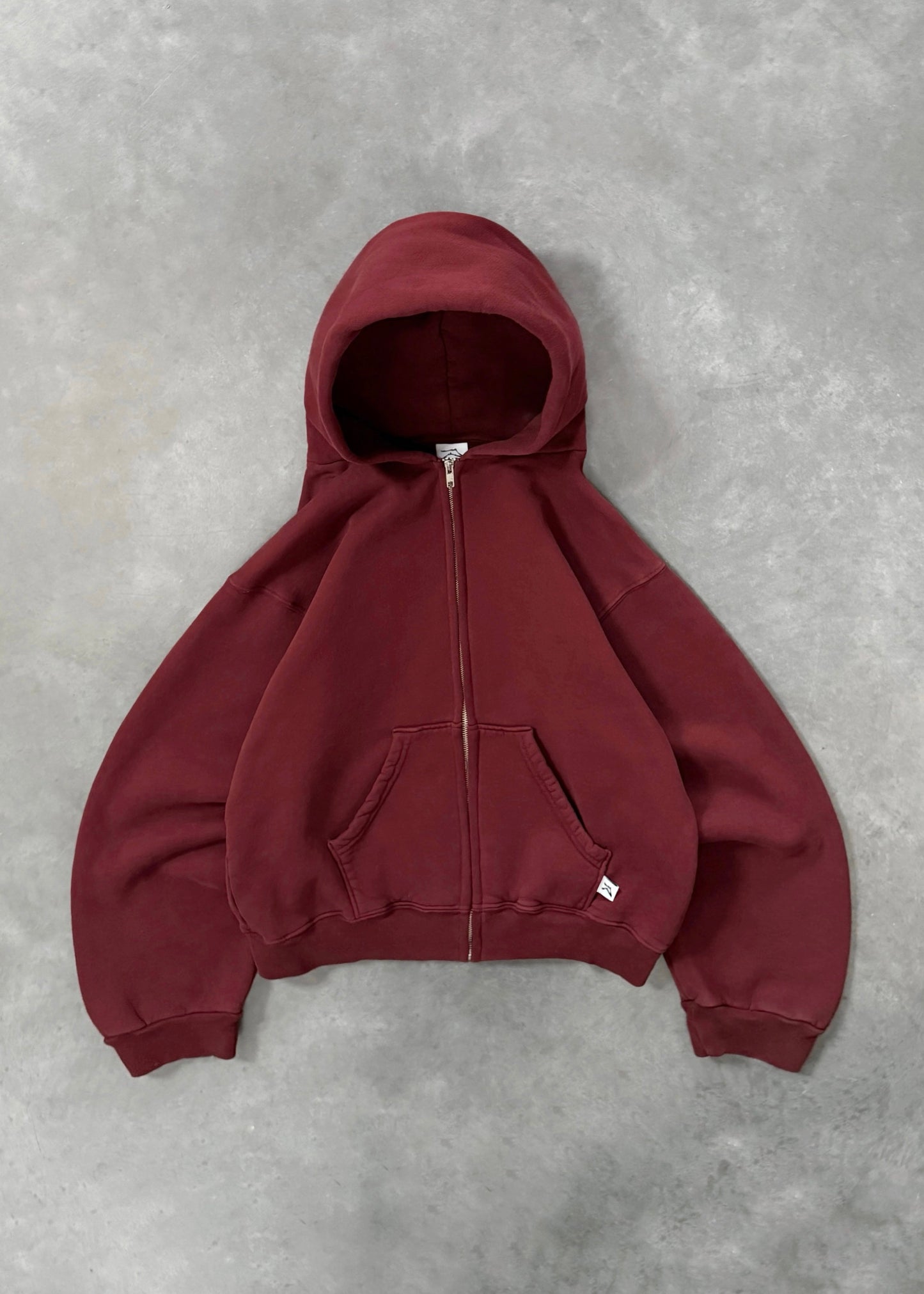 Sudadera® Essential Hoodie